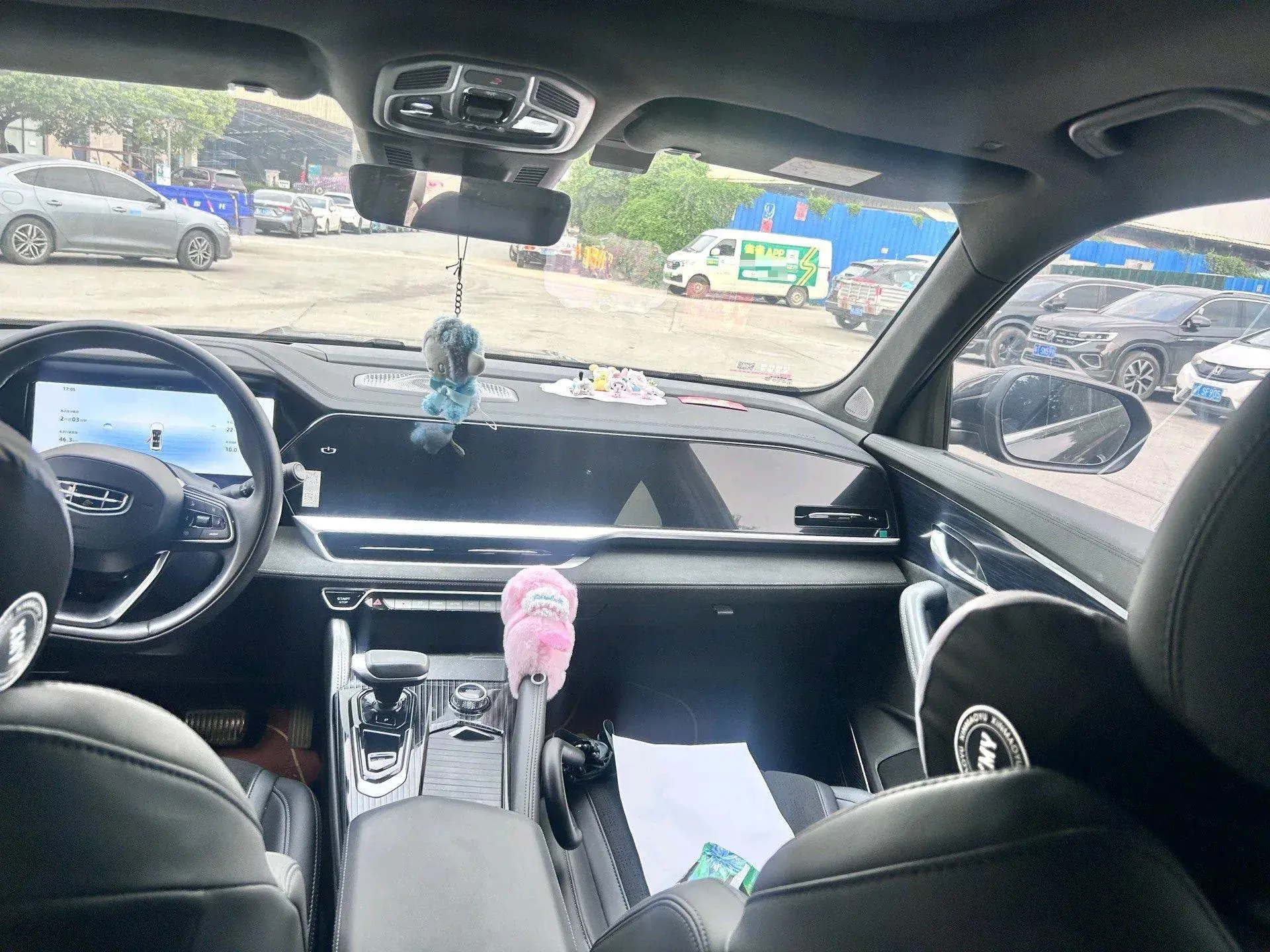 2024 GEELY MONJARO thumbnail 4