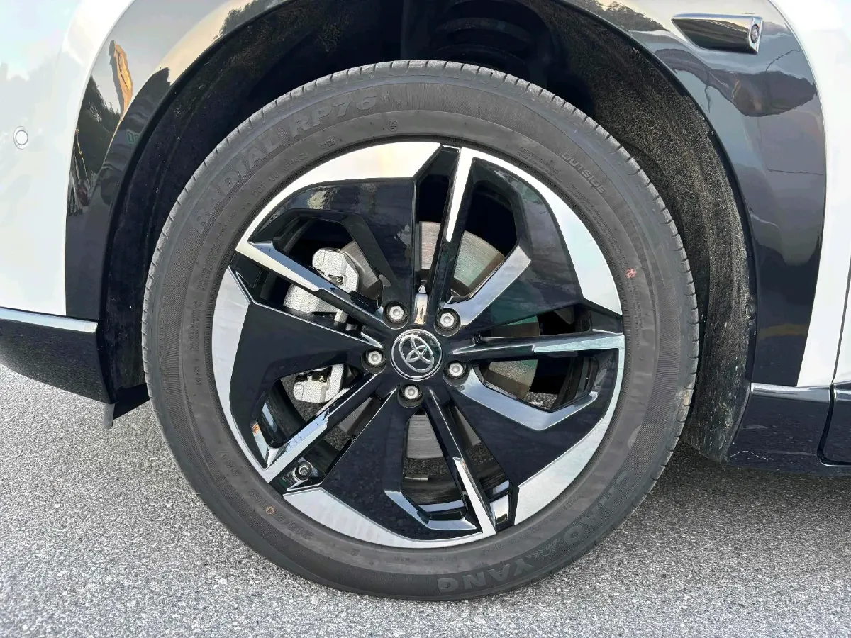 2025 Toyota BZ3X BEV 58.37KWH,autocango,china used car exporter,china ev exporter,chinese used car exporter,chinese used ev exporter