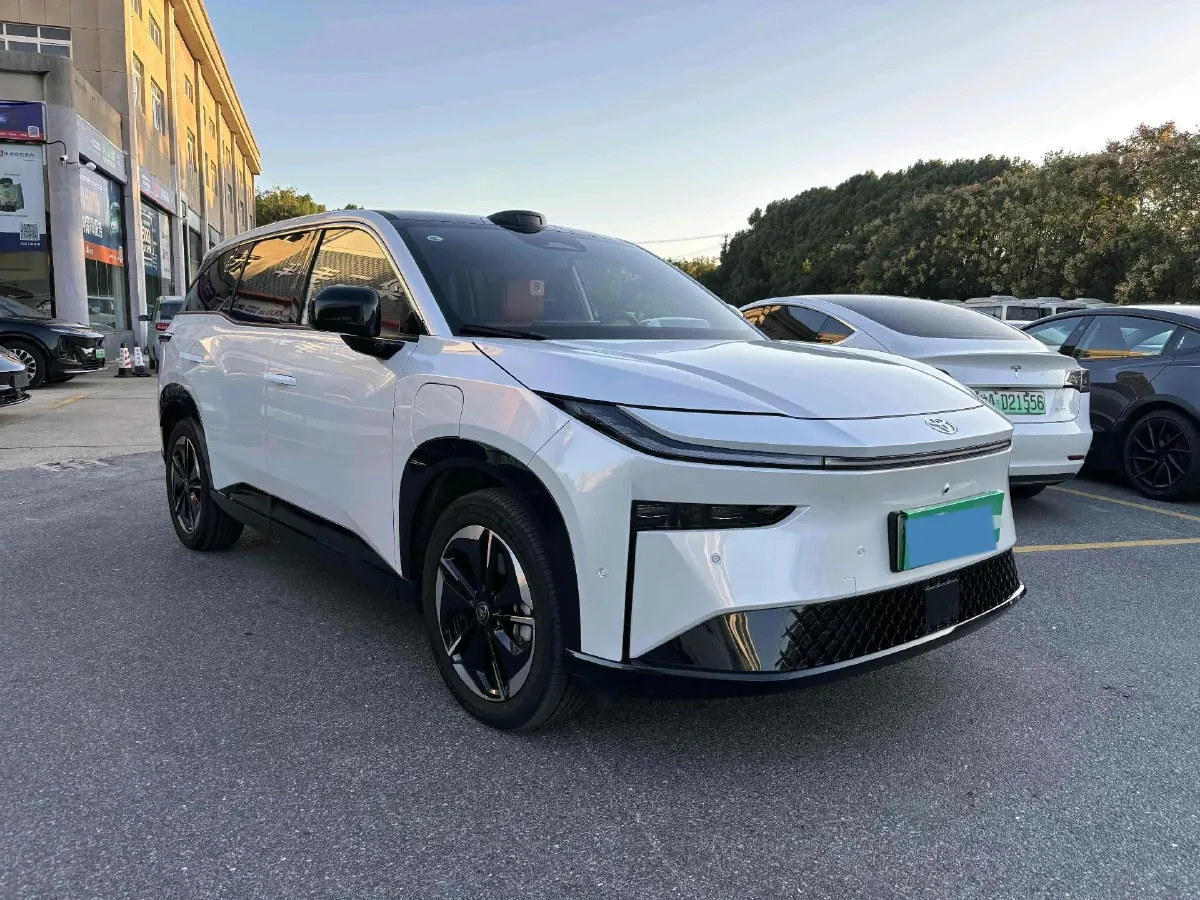 2025 Toyota BZ3X BEV 58.37KWH,autocango,china used car exporter,china ev exporter,chinese used car exporter,chinese used ev exporter