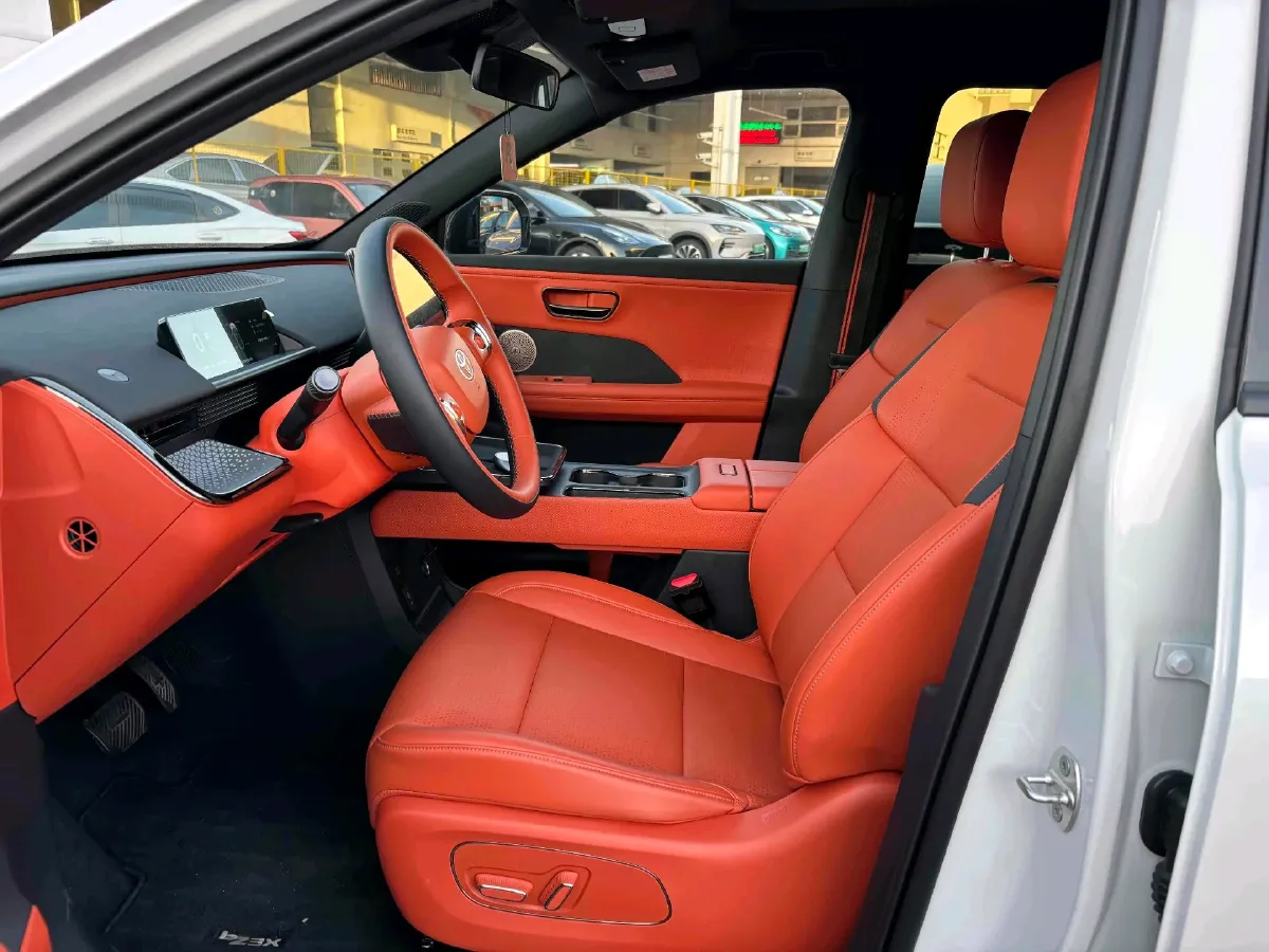 2025 Toyota BZ3X BEV 58.37KWH,autocango,china used car exporter,china ev exporter,chinese used car exporter,chinese used ev exporter