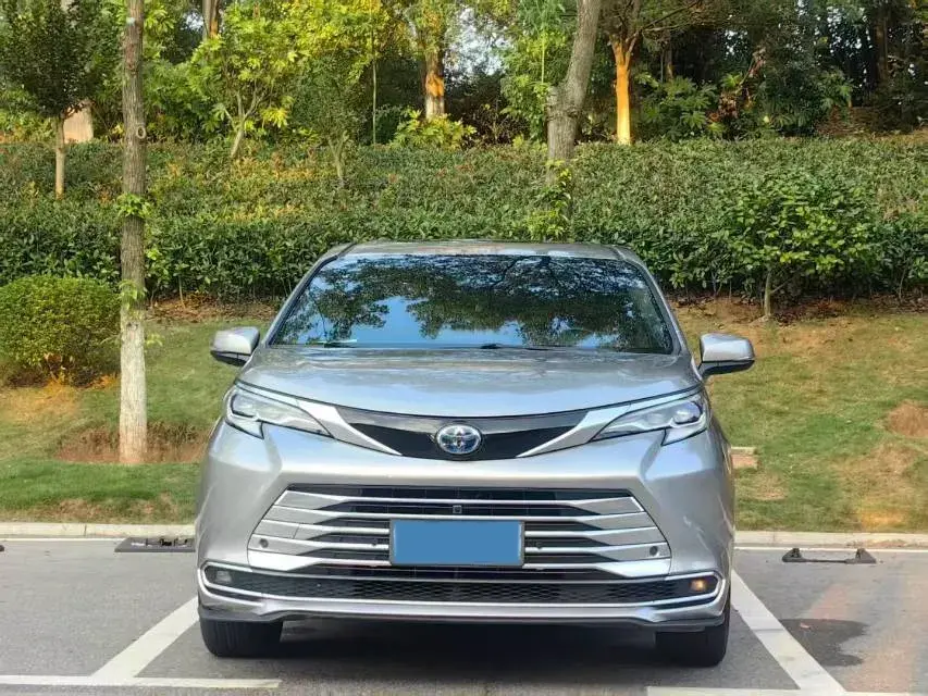 2021 TOYOTA SIENNA thumbnail 2