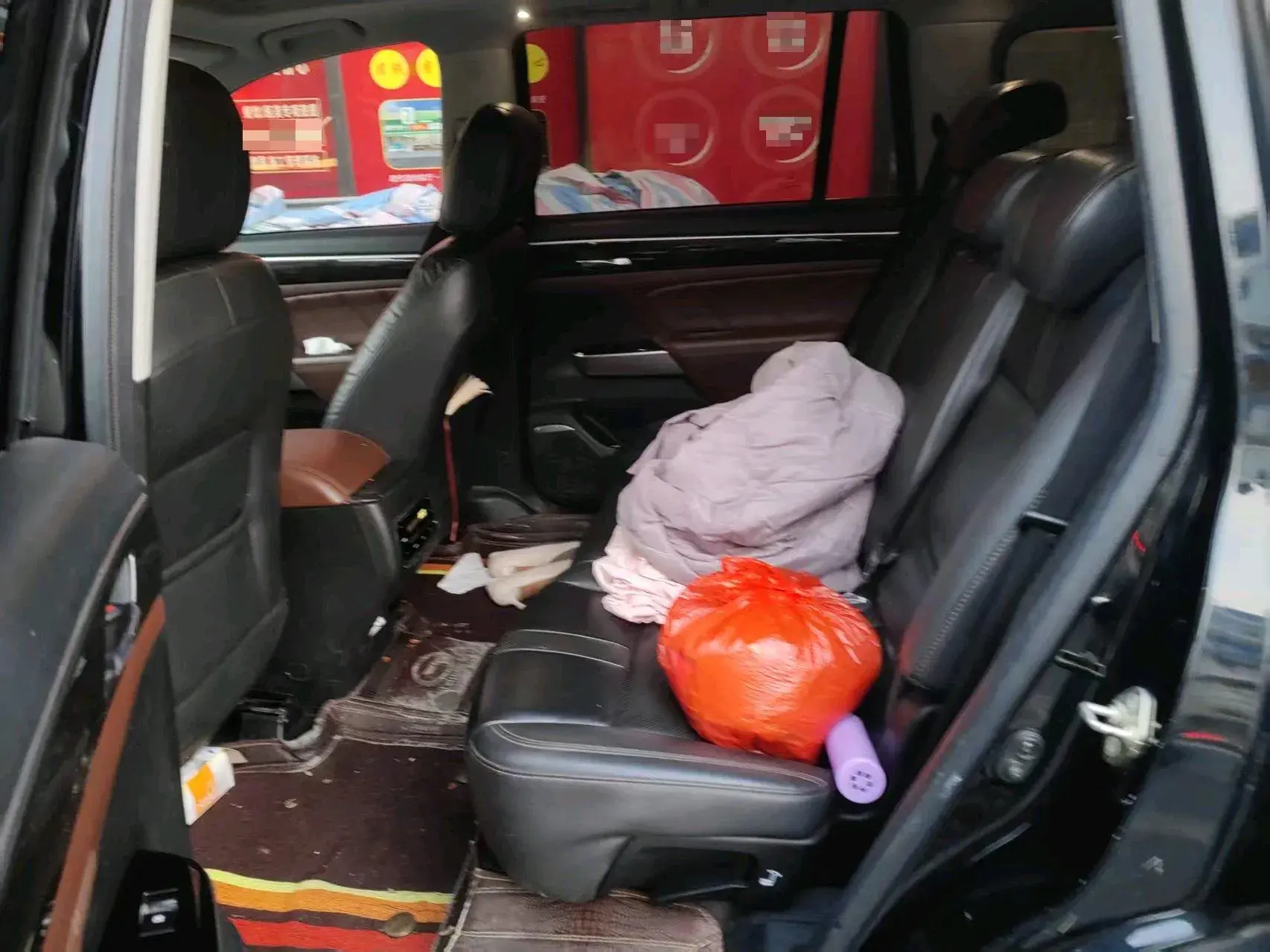 2017 GAC TRUMPCHI thumbnail 3