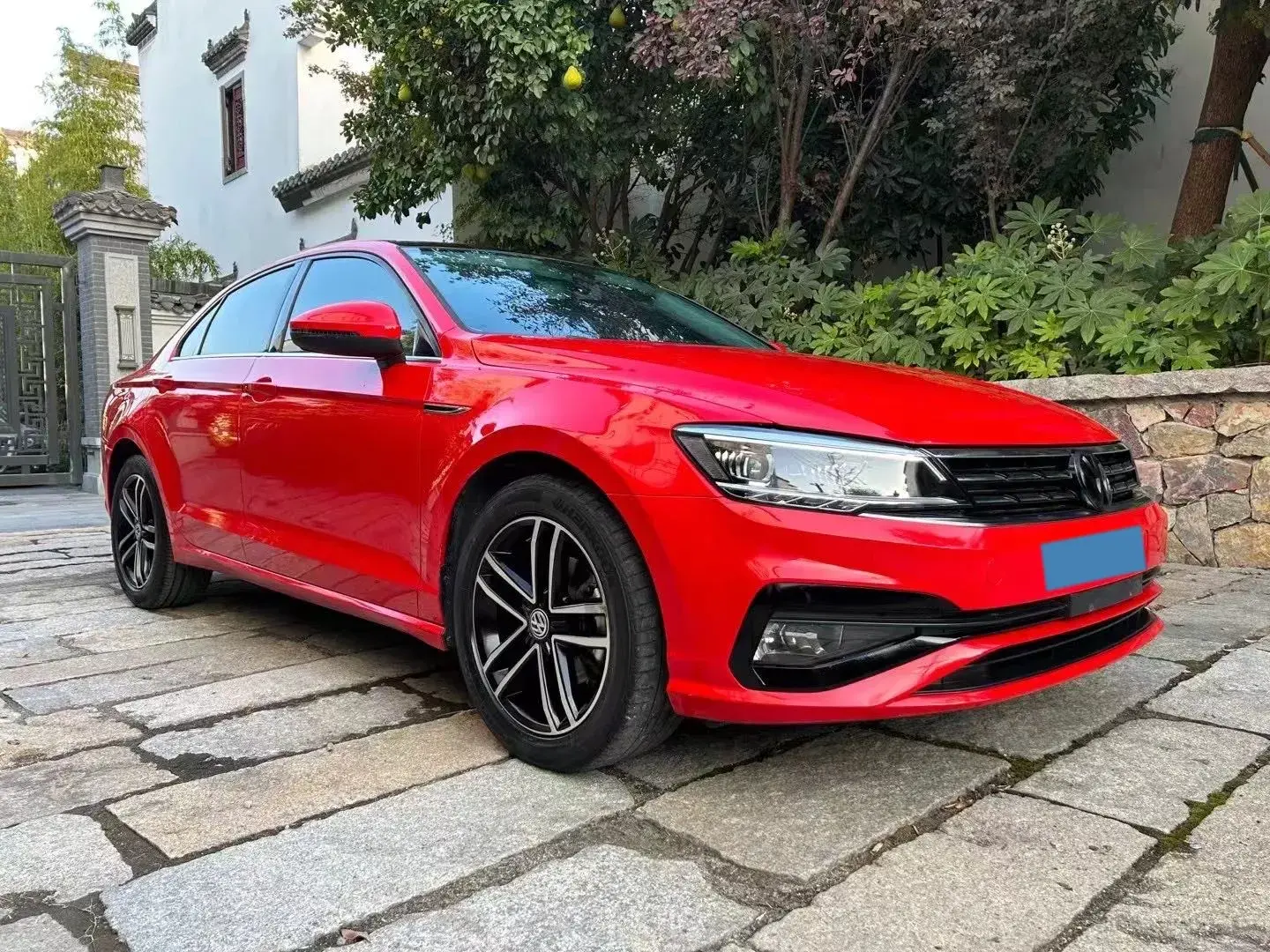 2021 VOLKSWAGEN LAMANDO thumbnail 3