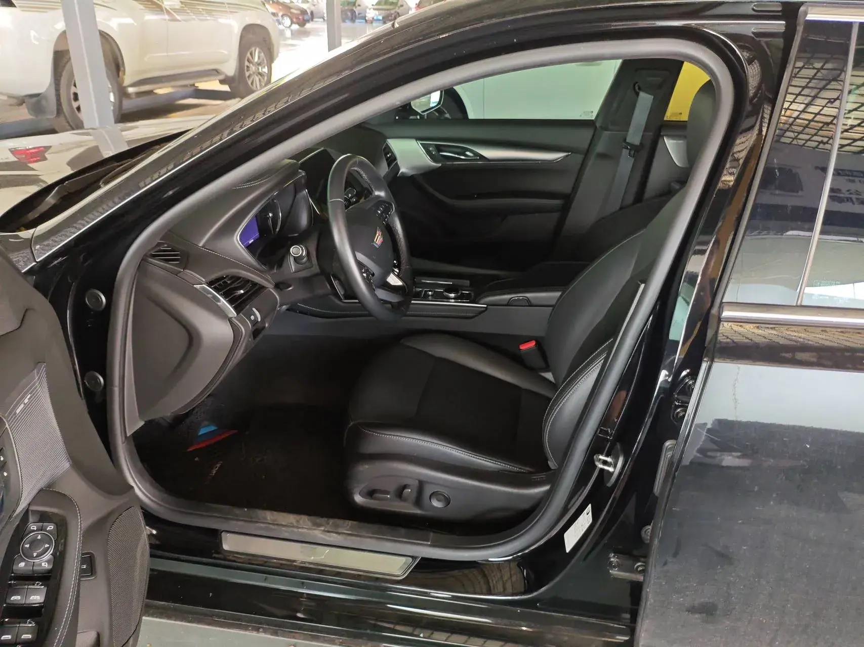 2022 CADILLAC CT5 thumbnail 3