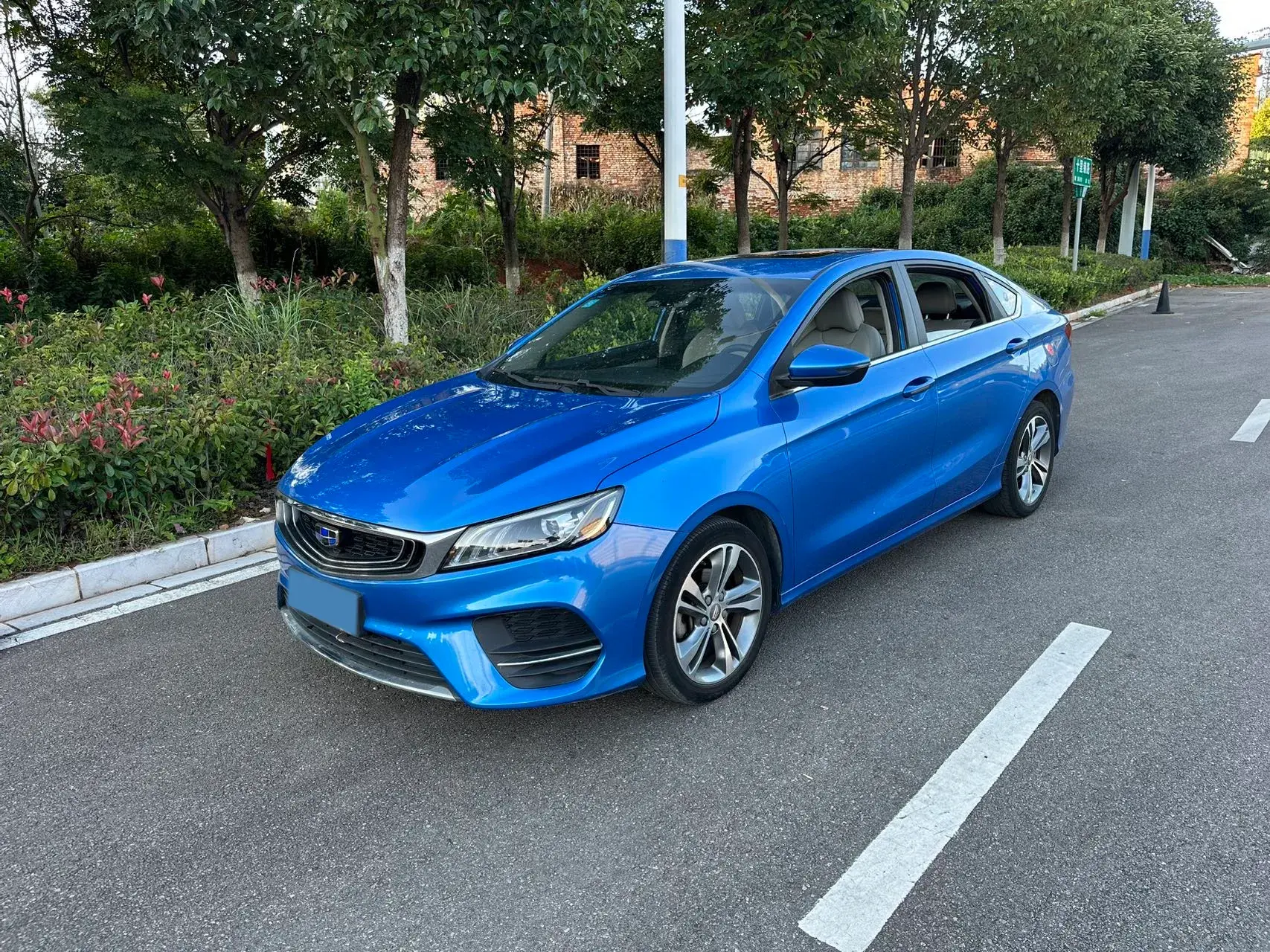 2018 GEELY BINRAY view 1