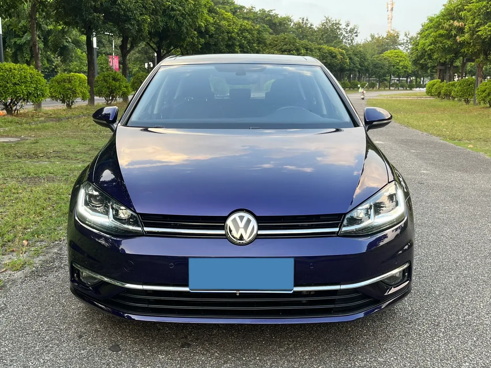 2018 VOLKSWAGEN GOLF thumbnail 2