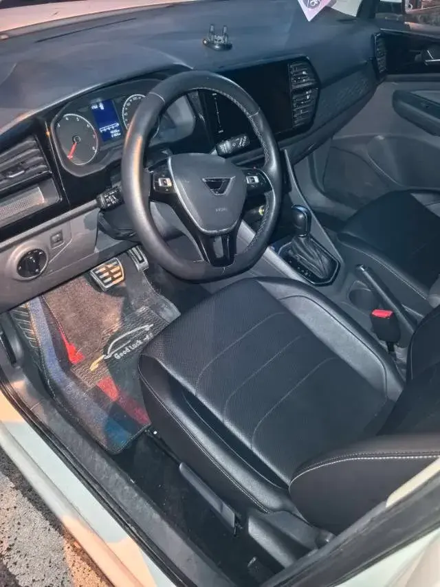 2019 JETTA VS5 thumbnail 3