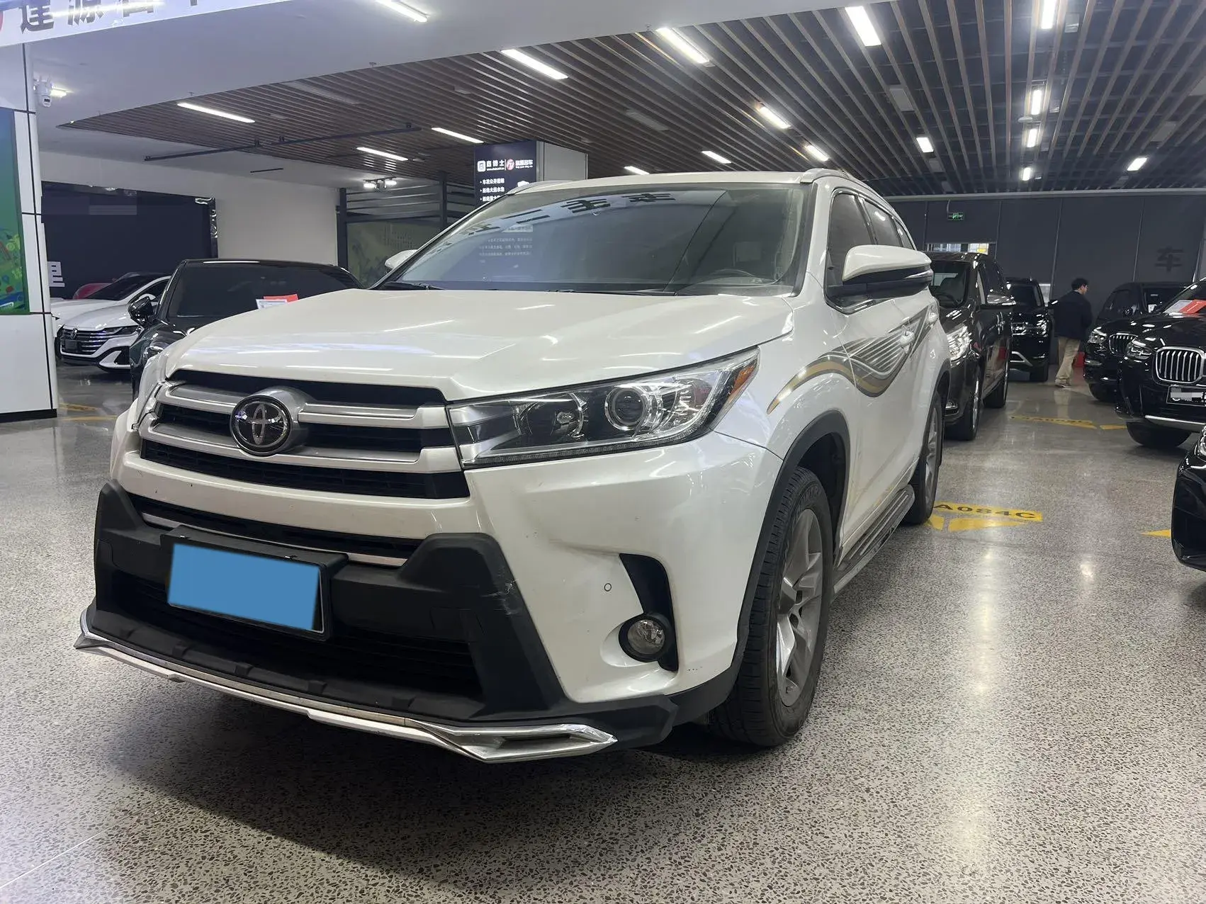 2019 HANTENG V7 view 1