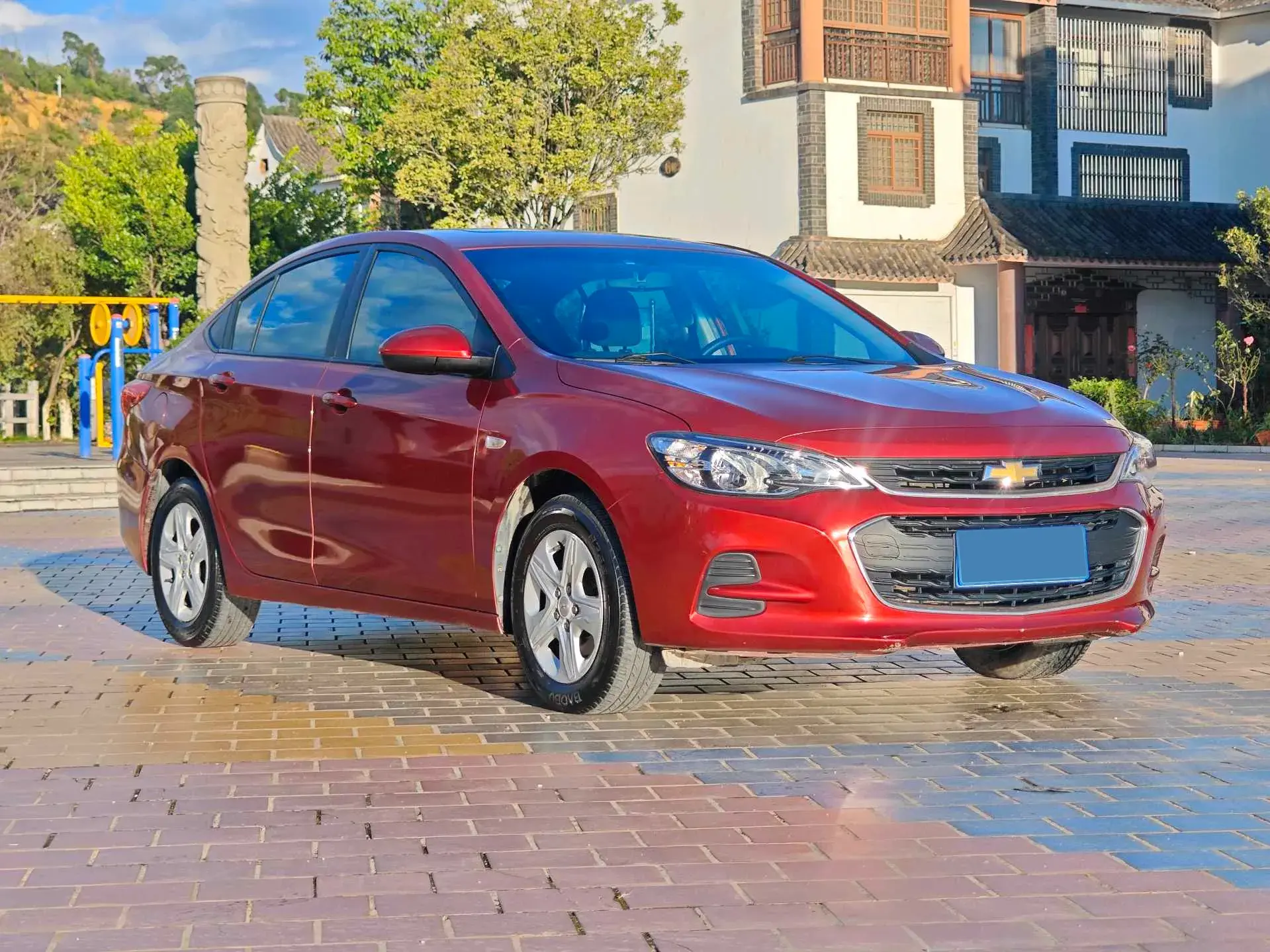 2019 CHEVROLET CAVALIER thumbnail 3
