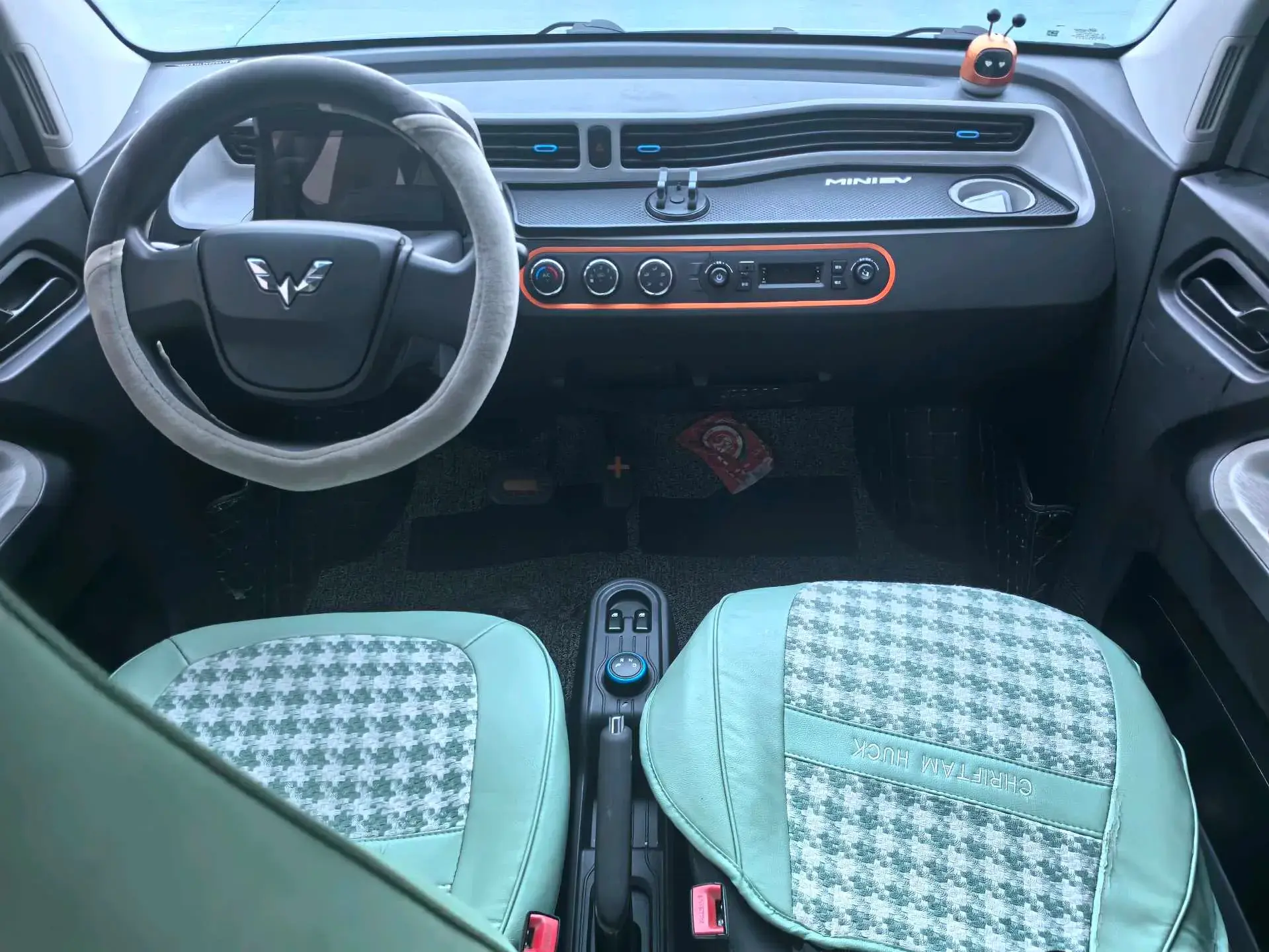 2020 WULING HONGGUANG thumbnail 4