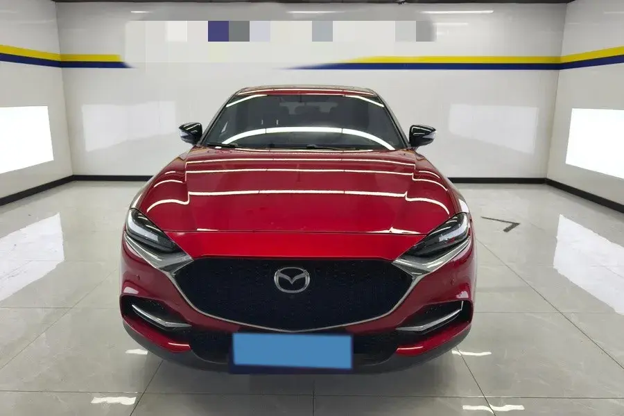 2021 MAZDA CX-4 thumbnail 3