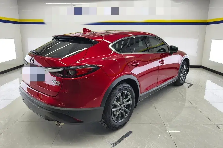 2021 MAZDA CX-4 thumbnail 2