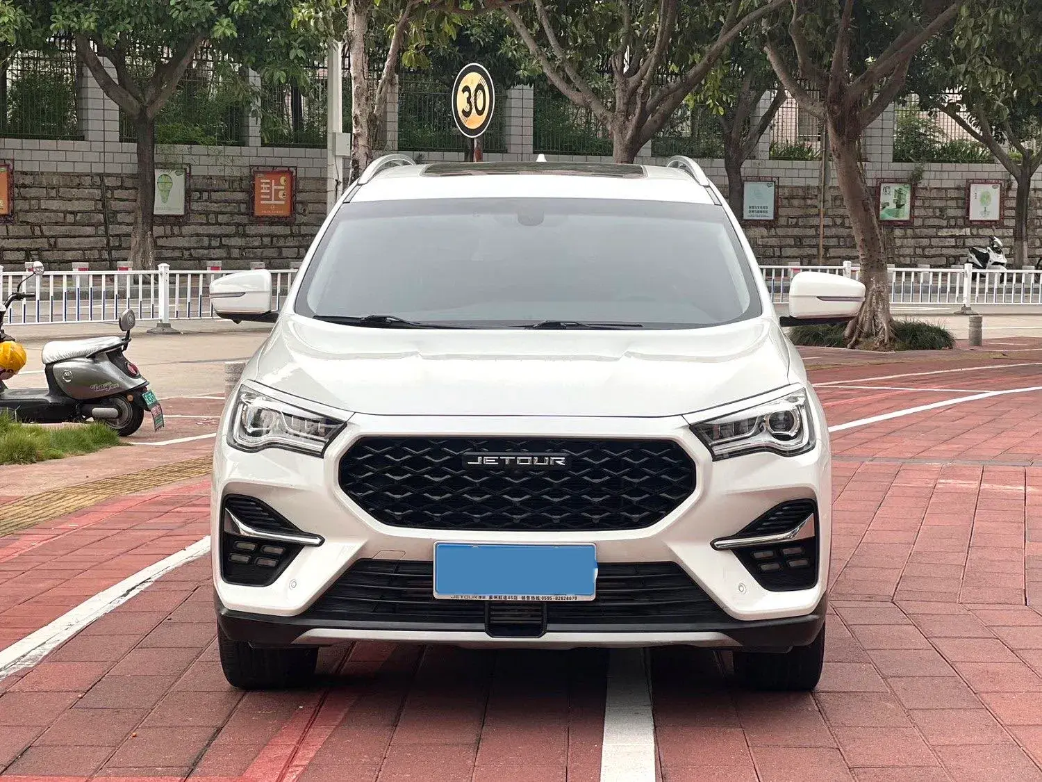 2020 JETOUR X90 thumbnail 2