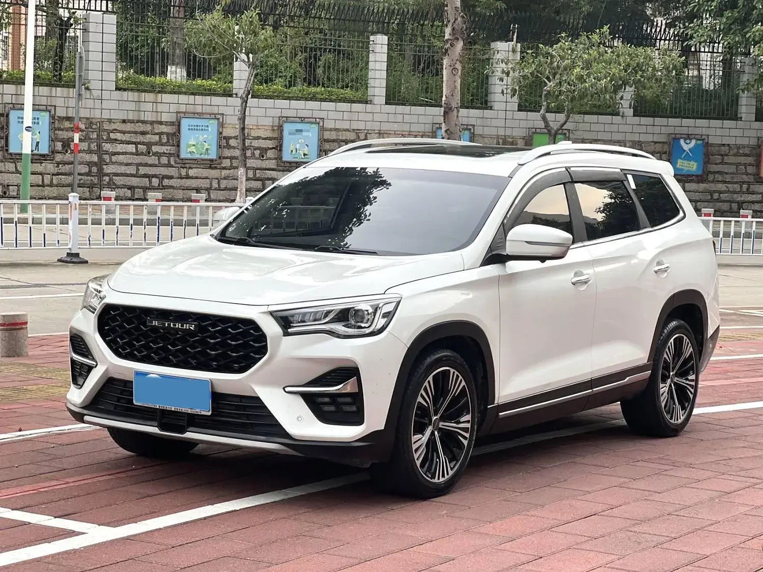 2020 JETOUR X90 view 1