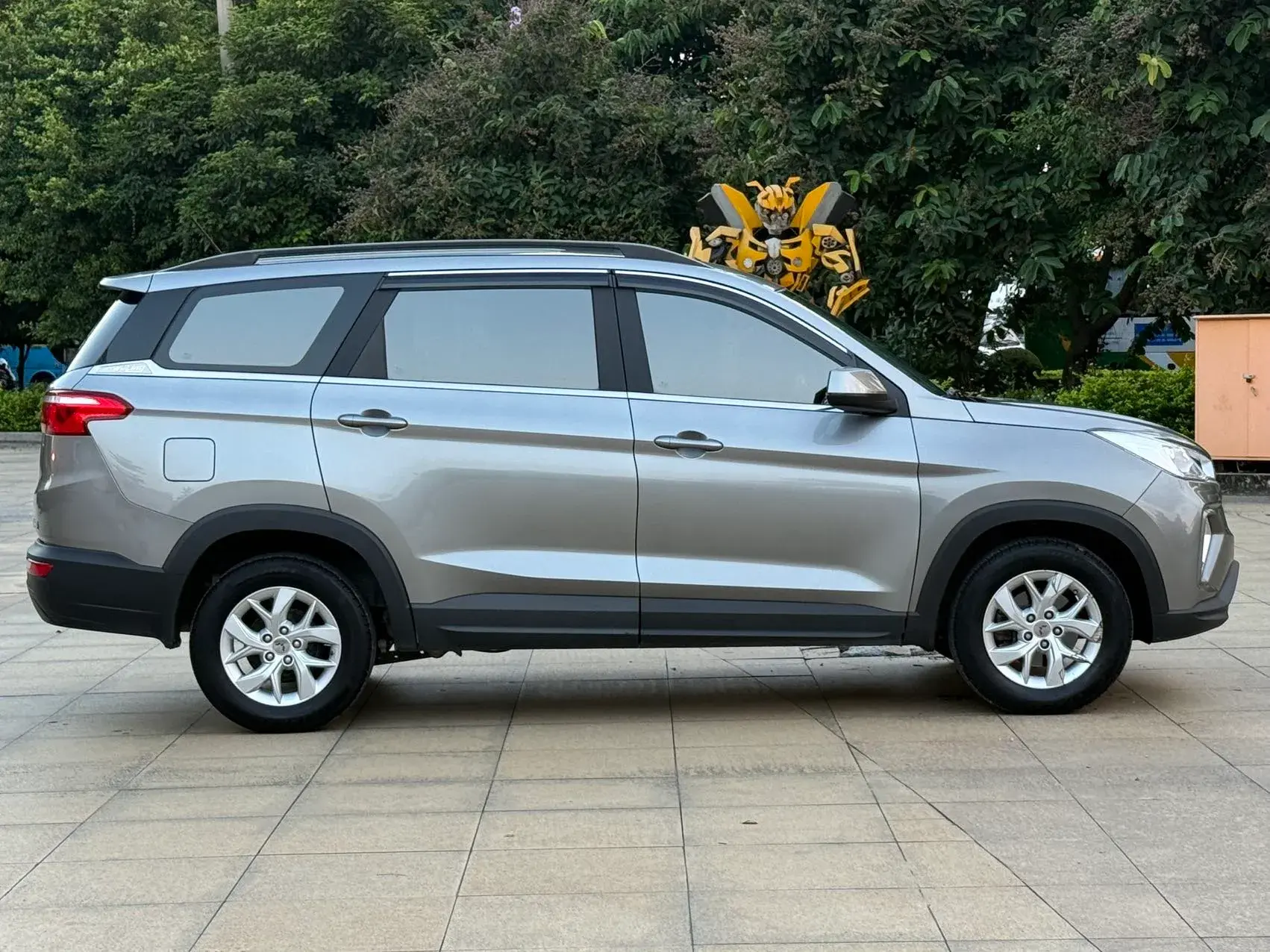 2019 WULING HONGGUANG thumbnail 4