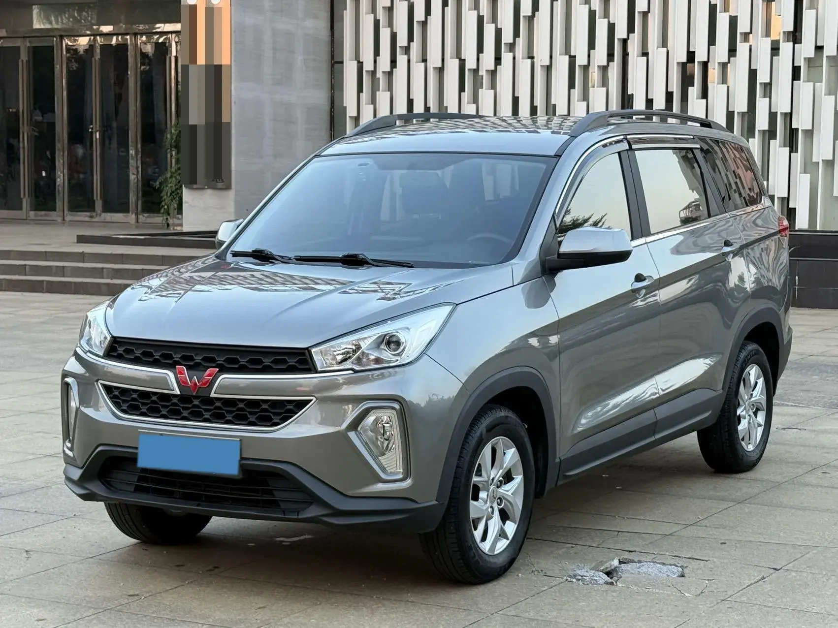 2019 WULING HONGGUANG view 1