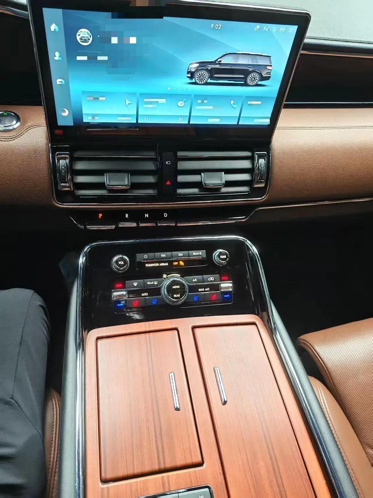 2022 LINCOLN NAVIGATOR thumbnail 2