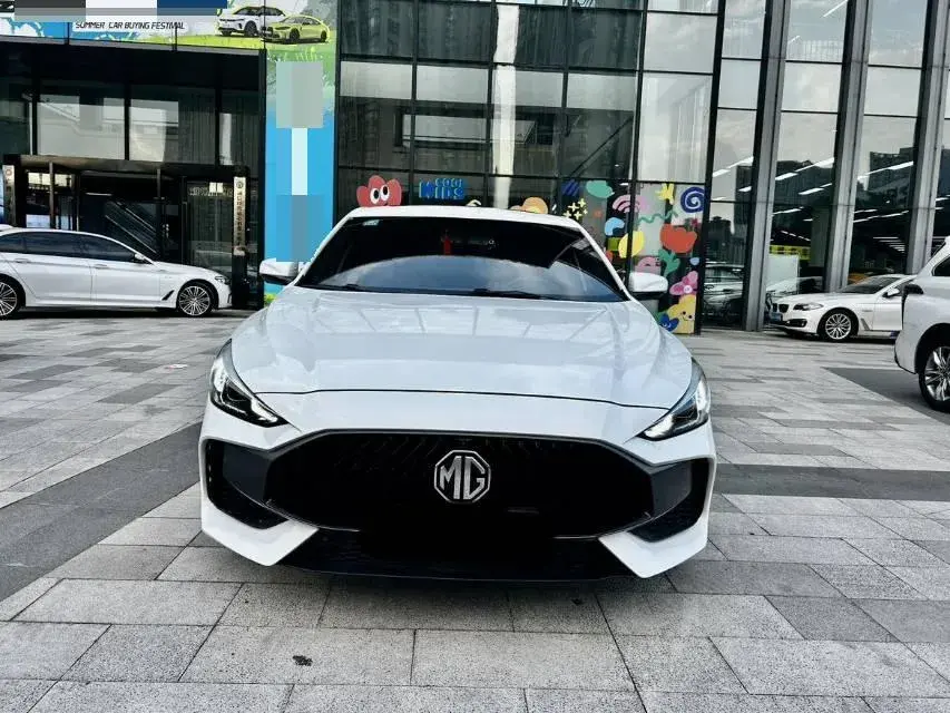 2022 MG 5 thumbnail 2