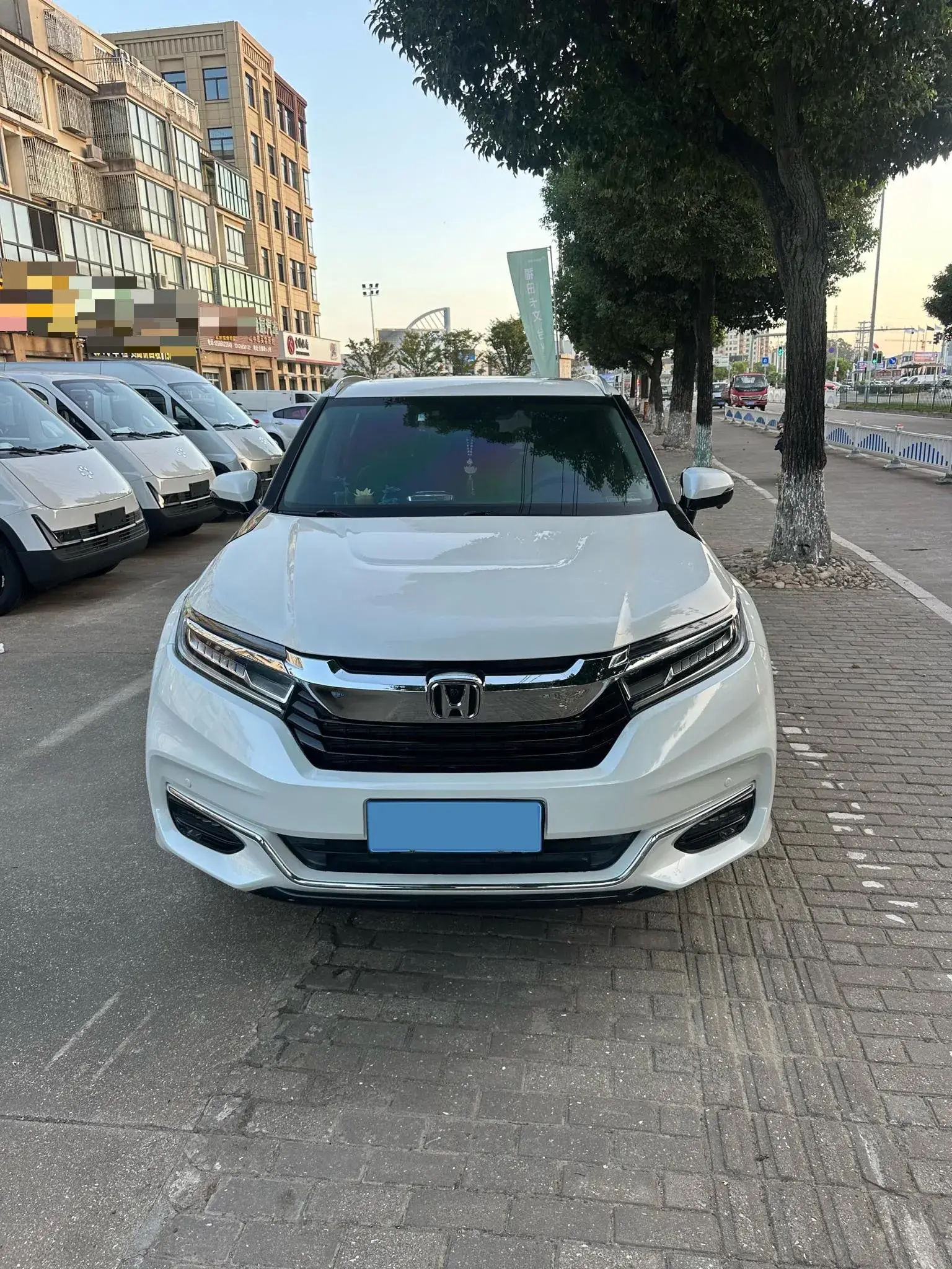 2020 HONDA AVANCIER thumbnail 2