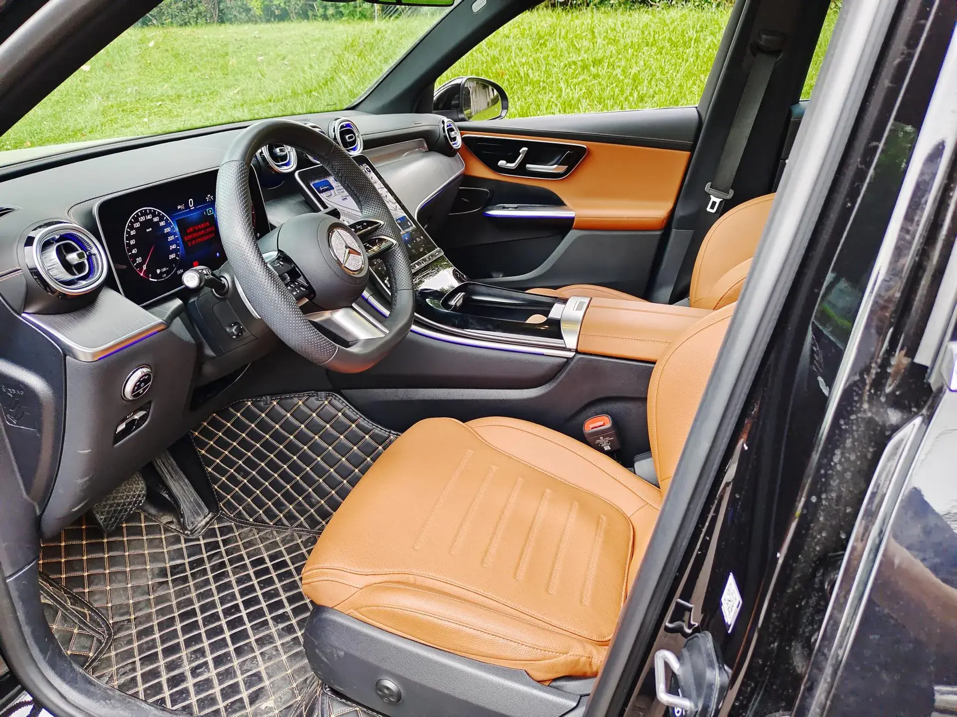 2024 MERCEDES-BENZ GLC thumbnail 4