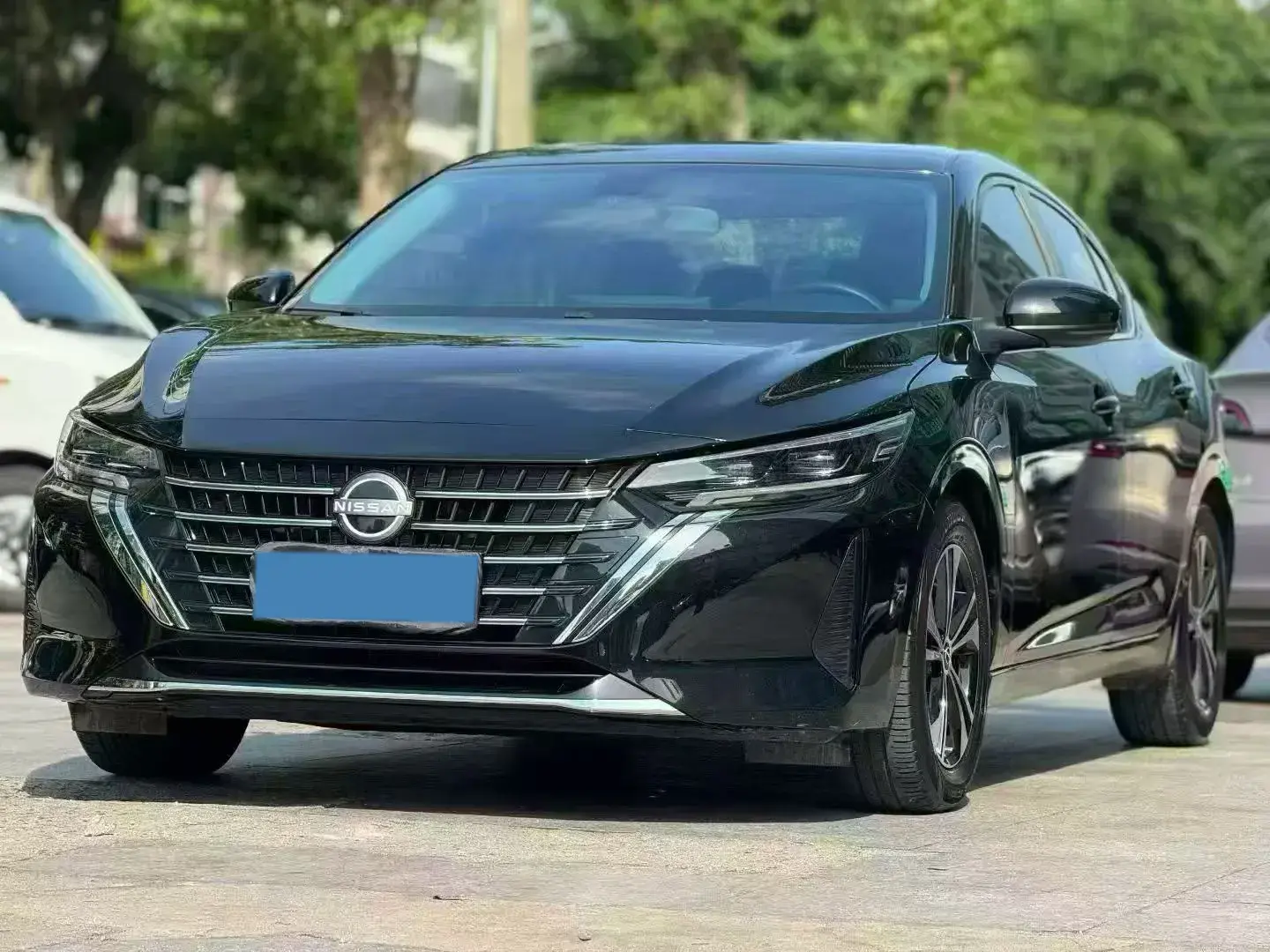 2023 NISSAN SYLPHY view 1