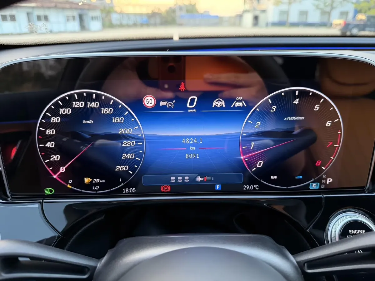 2025 Mercedes-Benz E Class 2.0T 258HP L4 9AT,autocango,china used car exporter,china ev exporter,chinese used car exporter,chinese used ev exporter