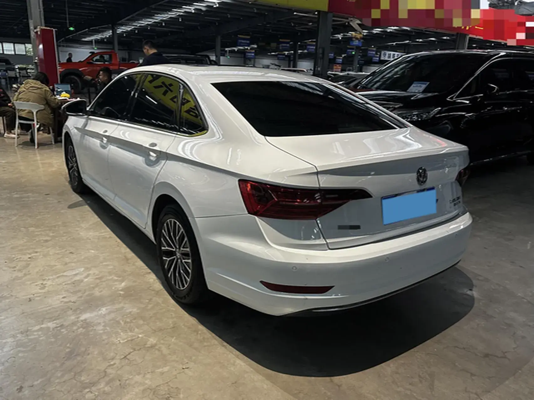 2019 VOLKSWAGEN SAGITAR thumbnail 4