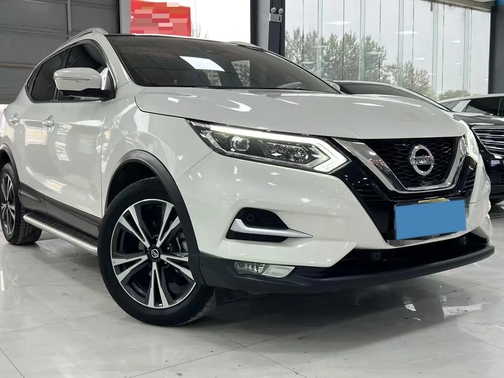 2021 NISSAN QASHQAI thumbnail 3