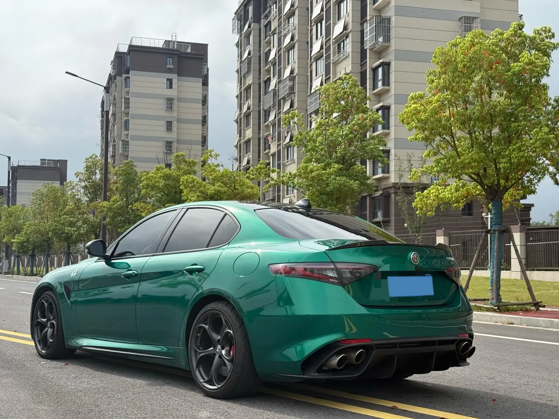 2022 ALFA ROMEO thumbnail 4