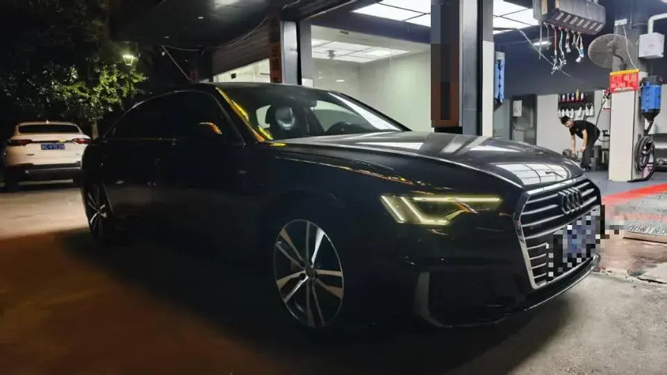 2019 AUDI A6L thumbnail 3