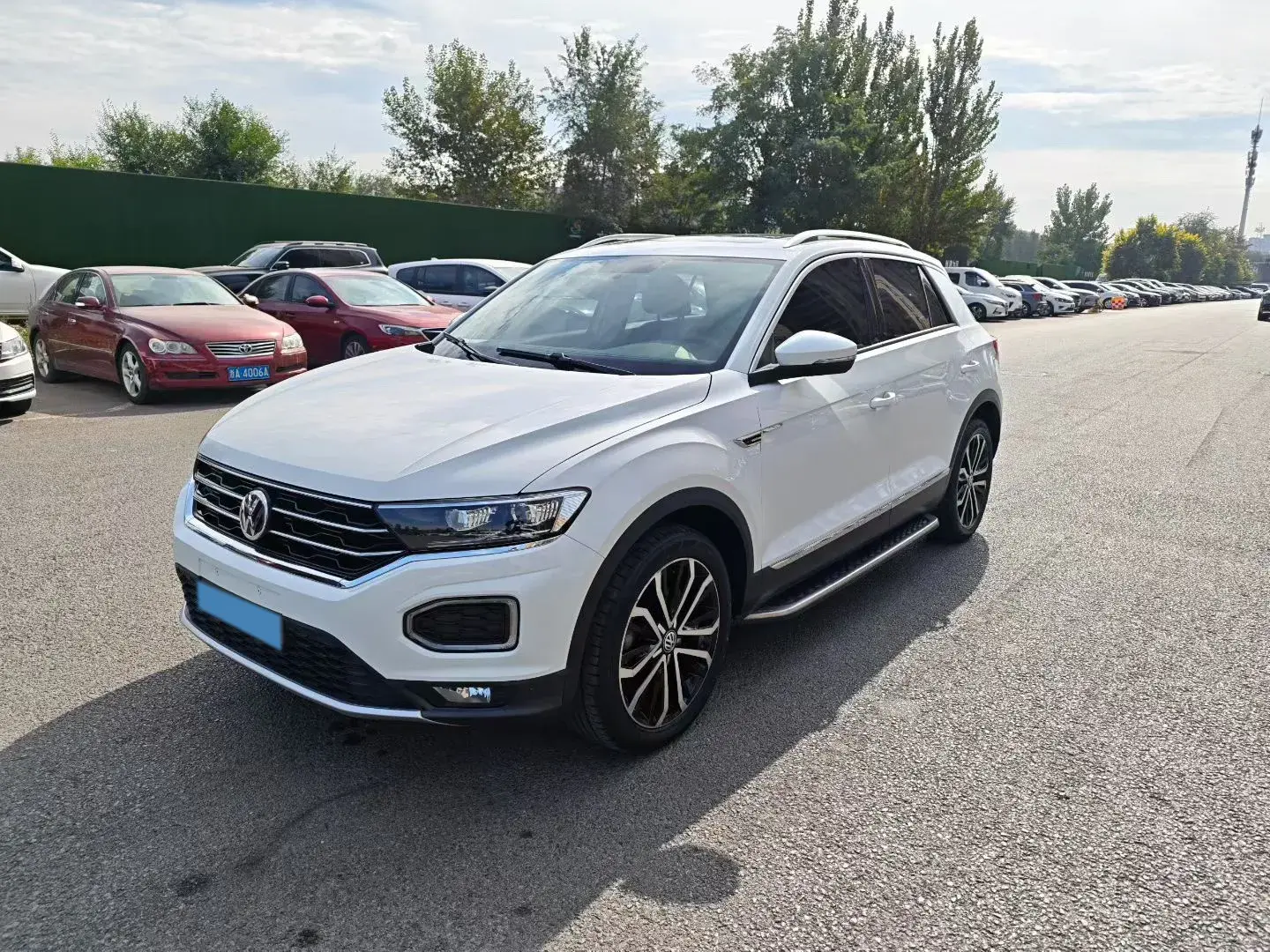 2018 VOLKSWAGEN T-ROC view 1