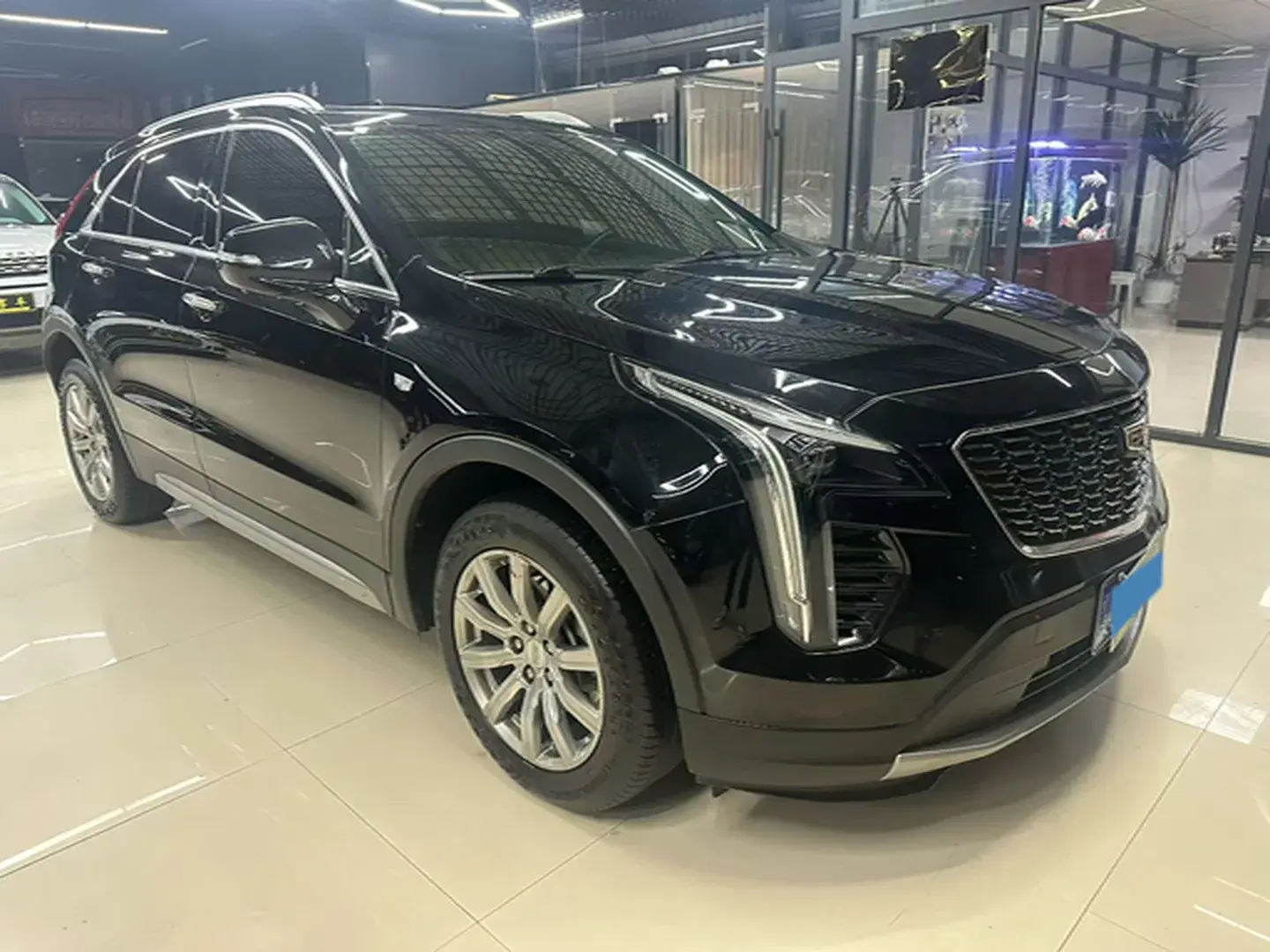 2021 CADILLAC XT4 thumbnail 3