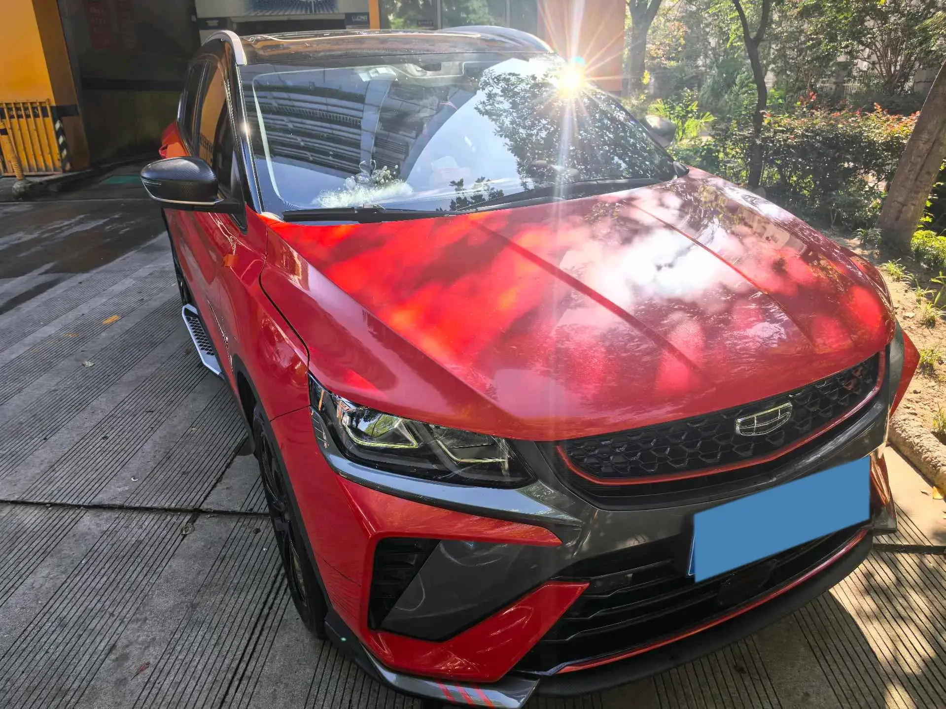 2021 GEELY COOLRAY thumbnail 3