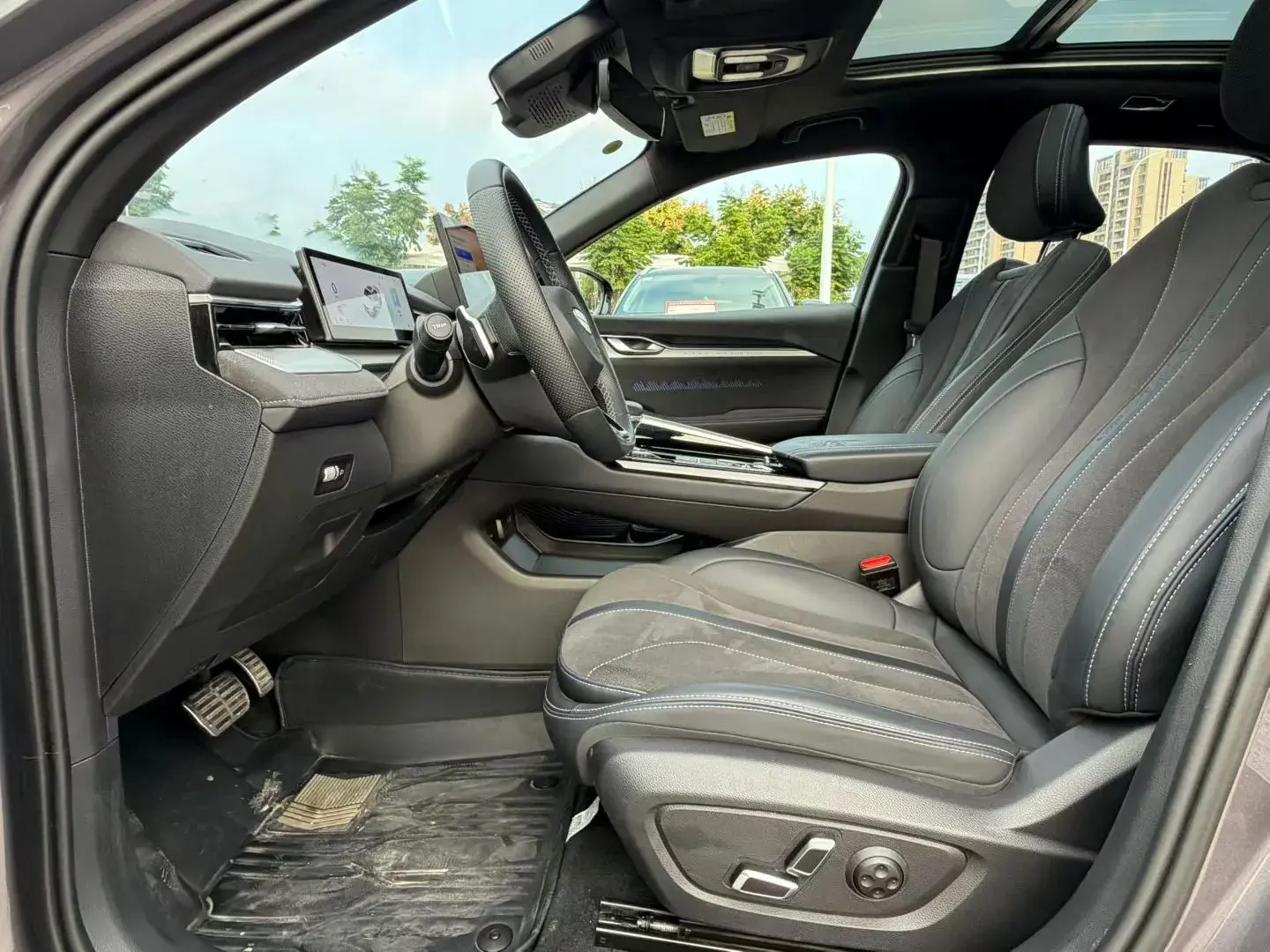 2025 GEELY PREFACE thumbnail 4