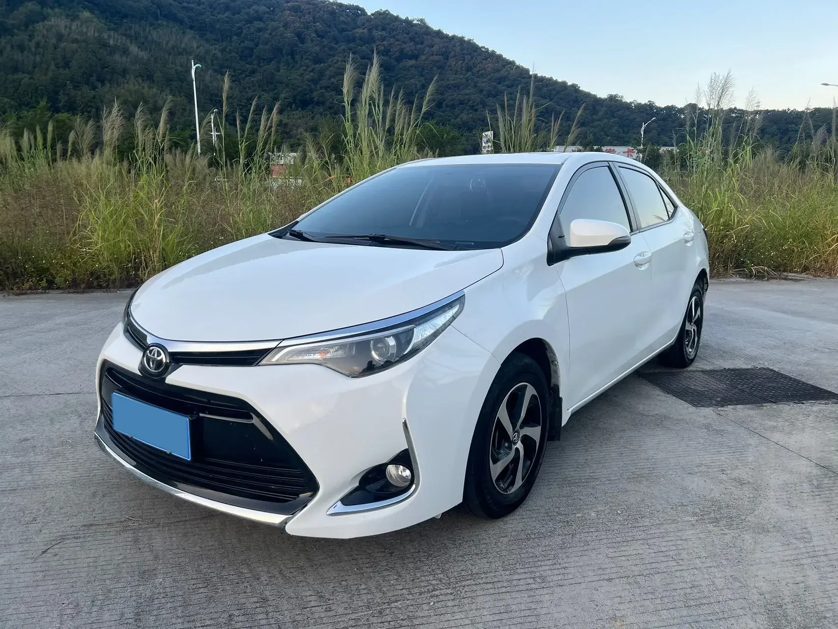 2018 TOYOTA LEVIN view 1