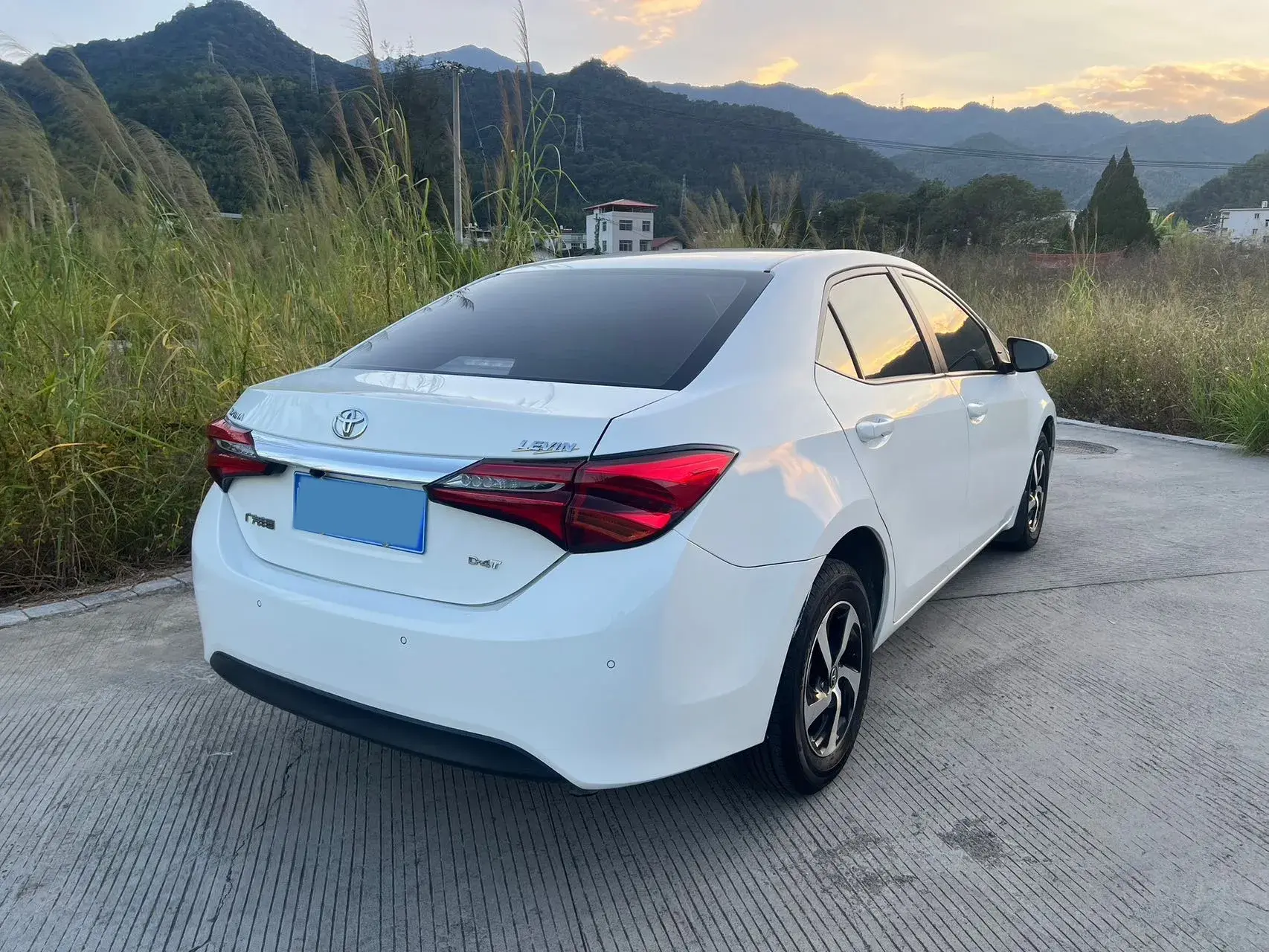 2018 TOYOTA LEVIN thumbnail 2