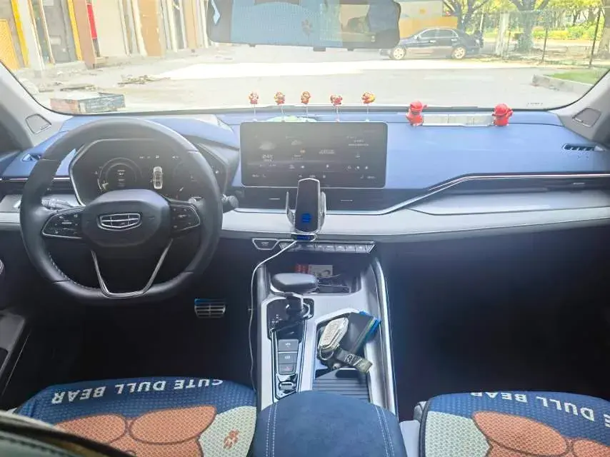 2021 GEELY PREFACE thumbnail 4