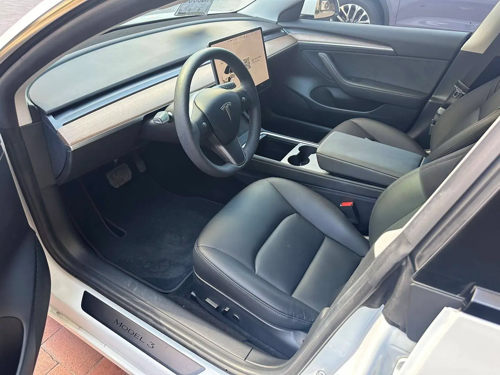 2021 TESLA MODEL thumbnail 2