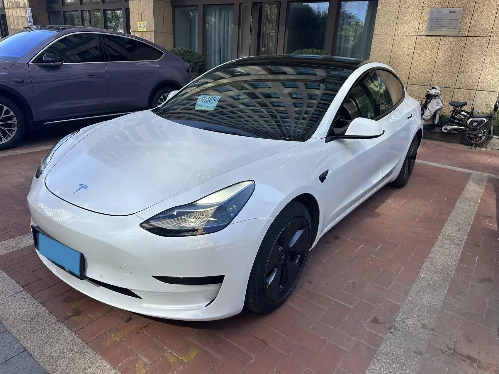 2021 TESLA MODEL view 1