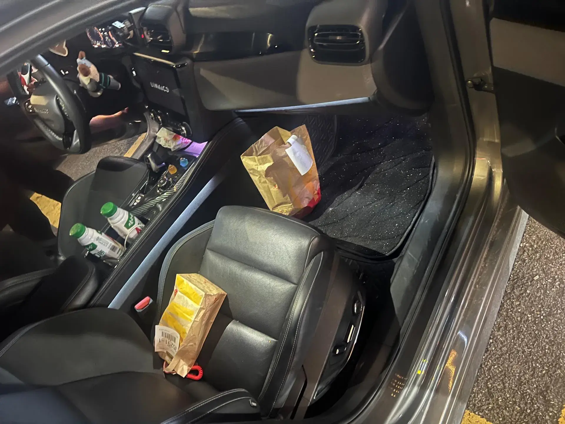 2021 LYNK&CO 03 thumbnail 4