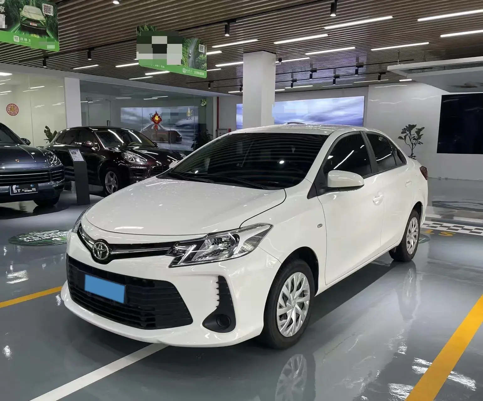 2022 TOYOTA VIOS view 1