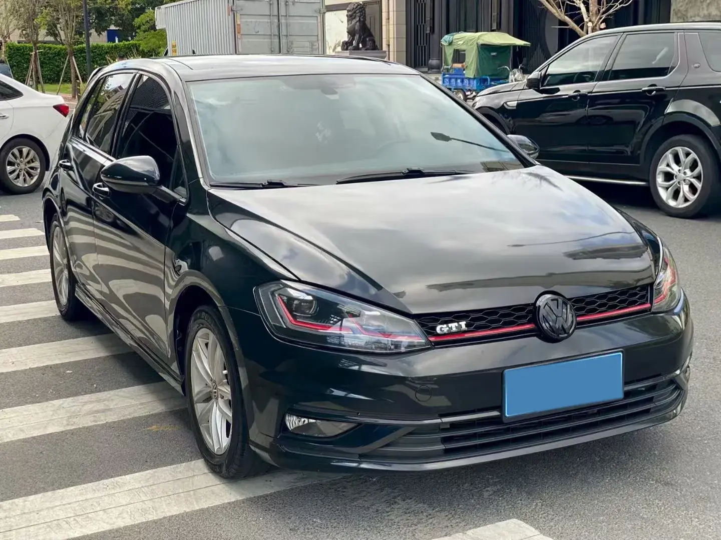 2019 VOLKSWAGEN GOLF thumbnail 2