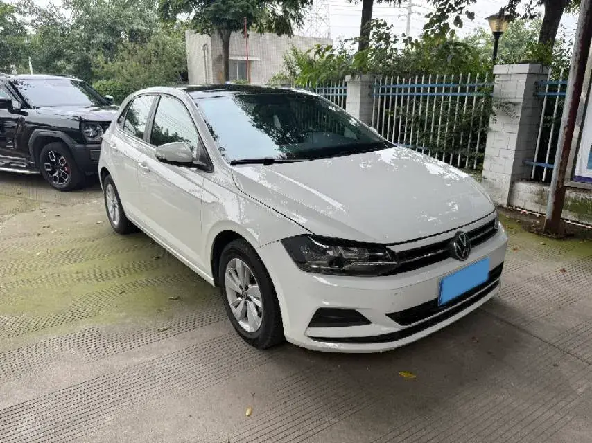 2023 VOLKSWAGEN POLO thumbnail 2