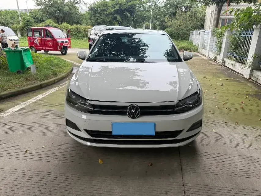 2023 VOLKSWAGEN POLO thumbnail 3