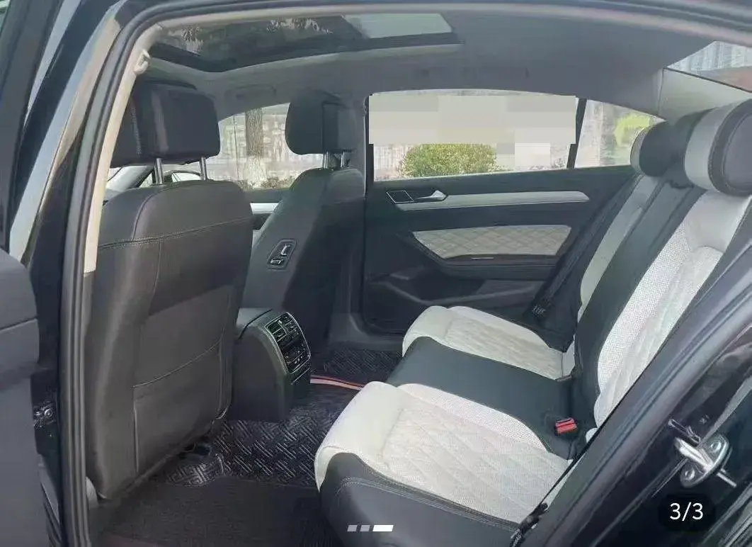 2023 VOLKSWAGEN MAGOTAN thumbnail 3