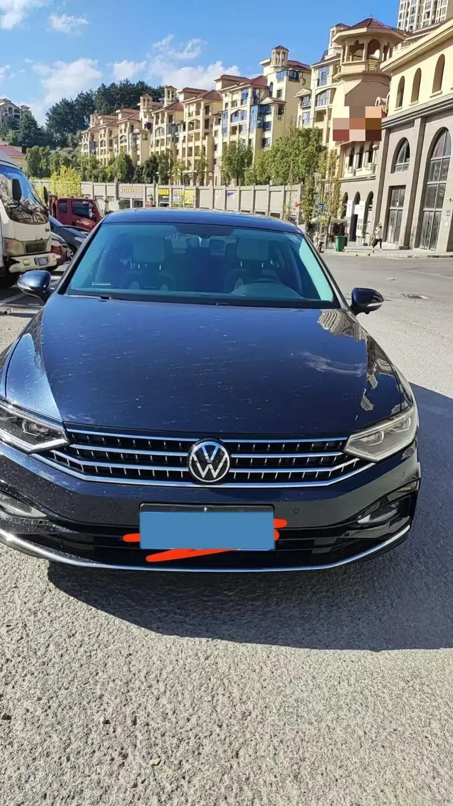 2023 VOLKSWAGEN MAGOTAN thumbnail 4