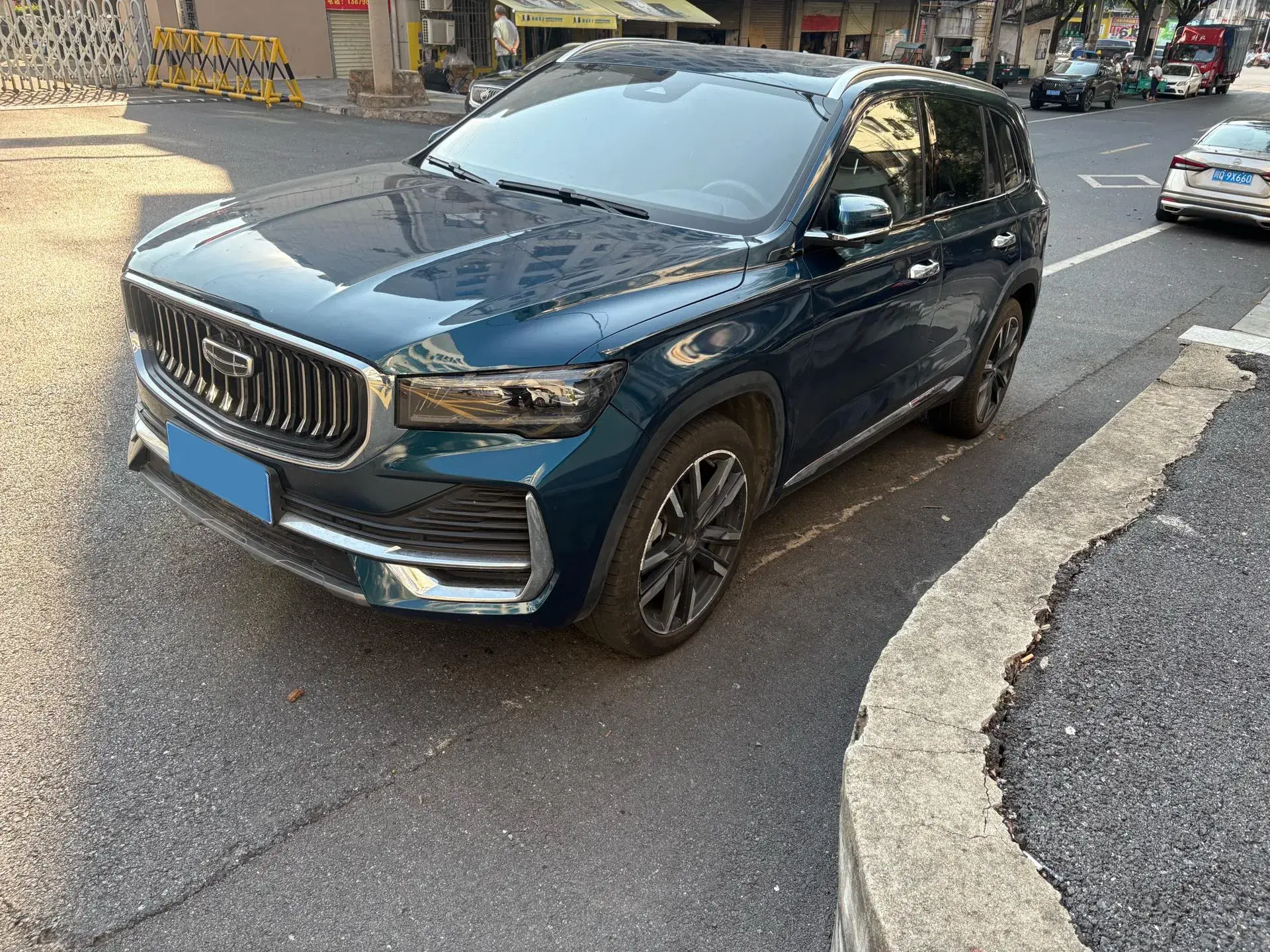 2021 GEELY MONJARO view 1