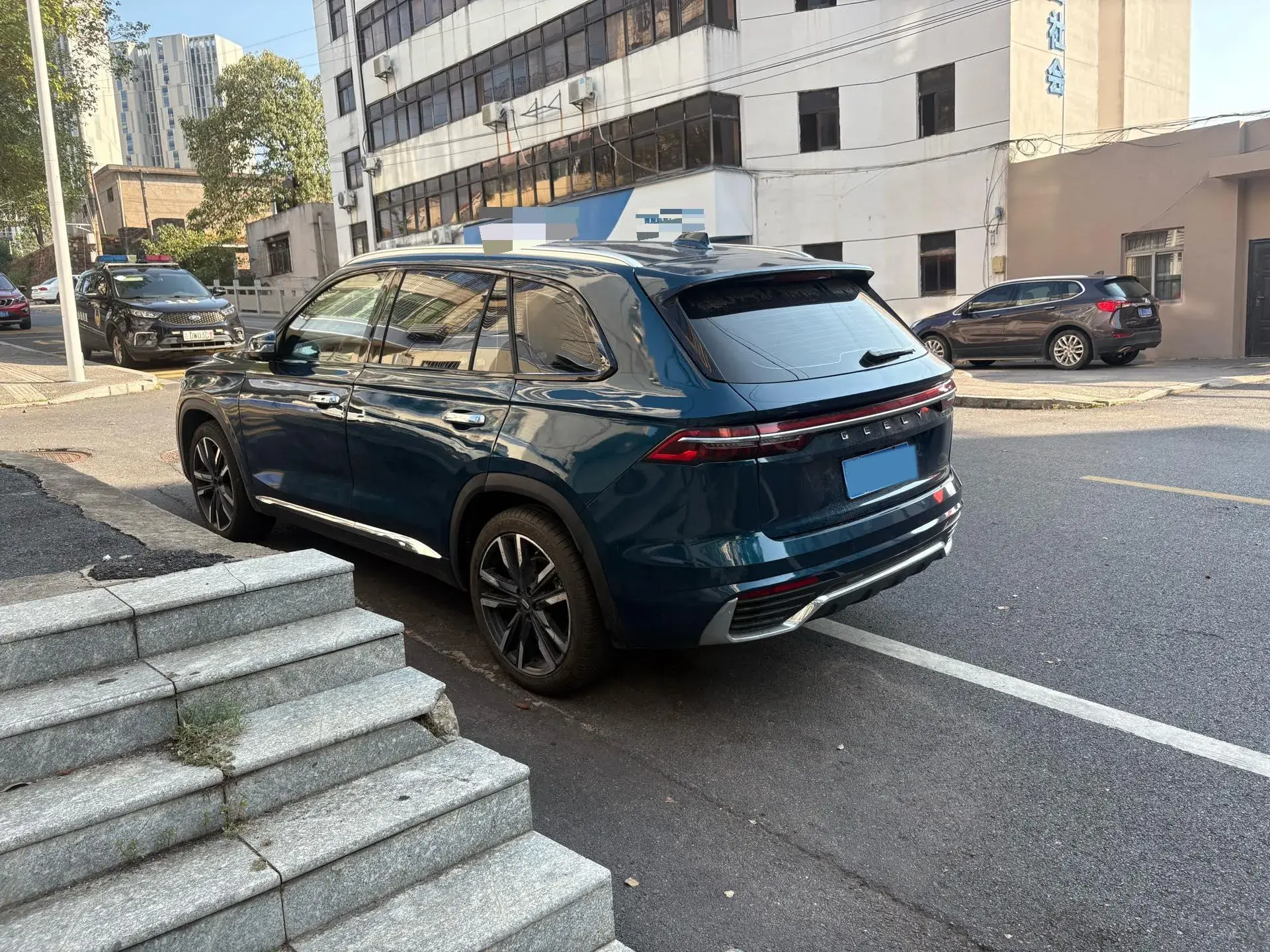 2021 GEELY MONJARO thumbnail 2