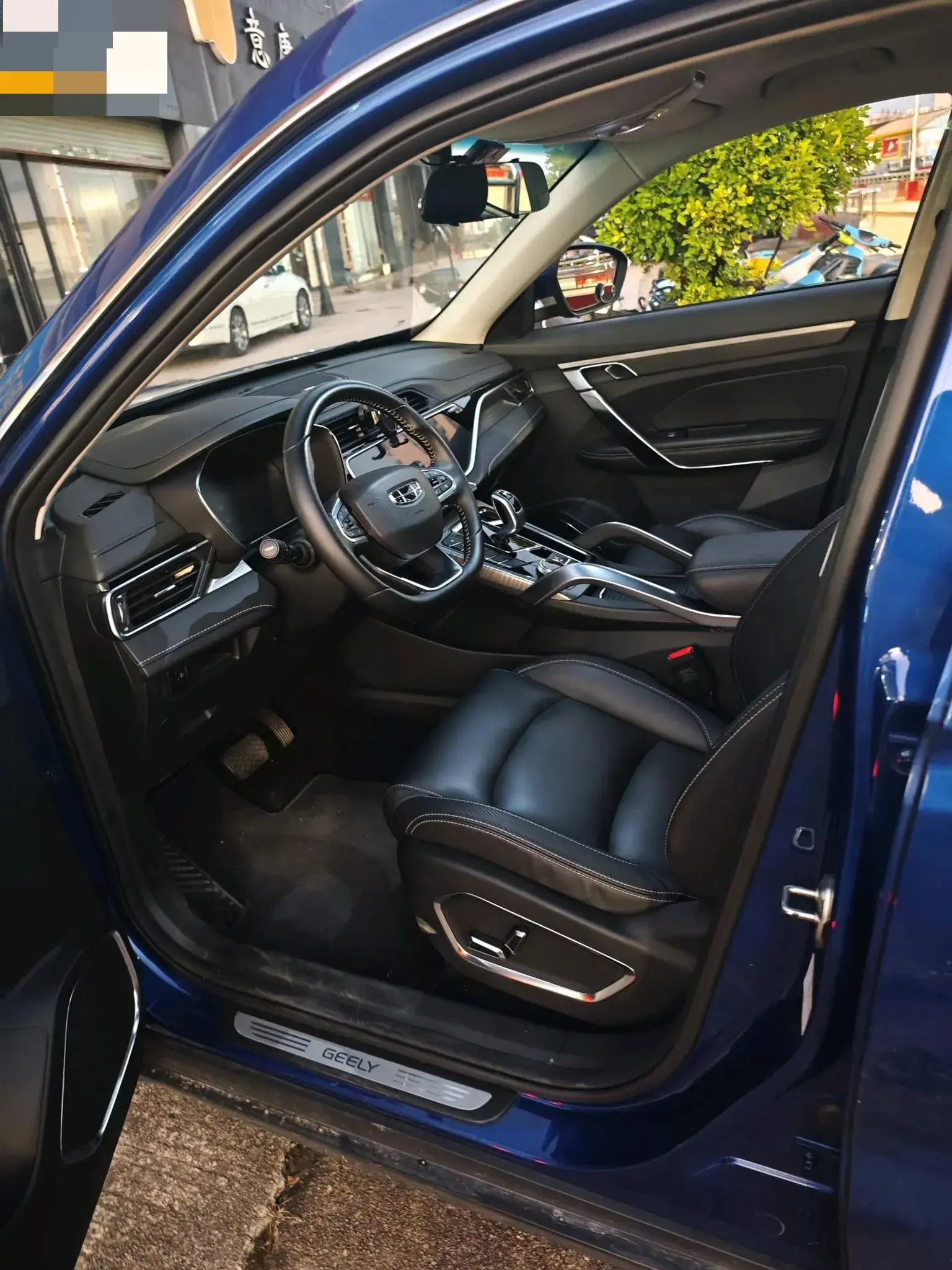 2020 GEELY AZKARRA thumbnail 4