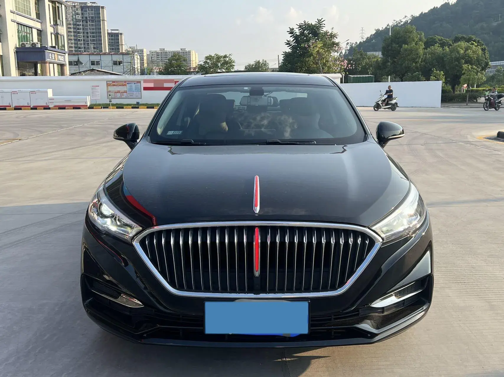 2020 HONGQI H5 thumbnail 2